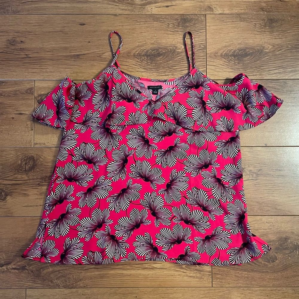 Ann Taylor Cold Shoulder - S